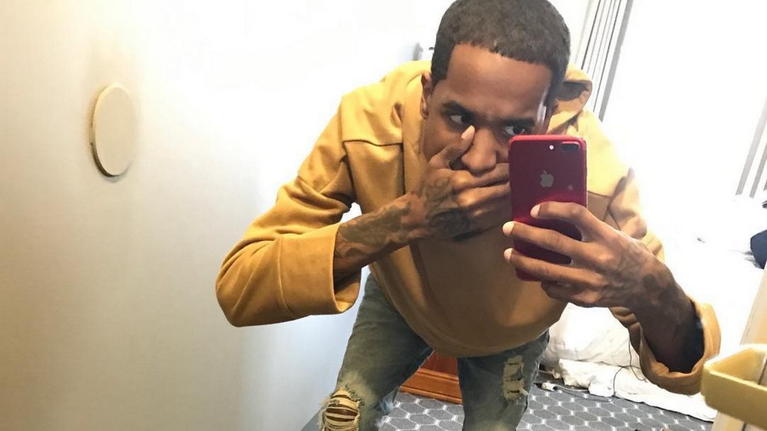 Nach Schussen Rapper Lil Reese Schwebt In Lebensgefahr