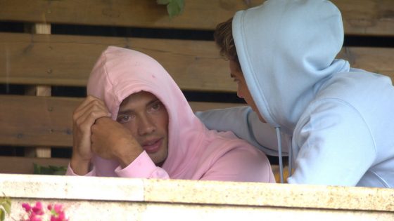 Josua bei "Love Island"