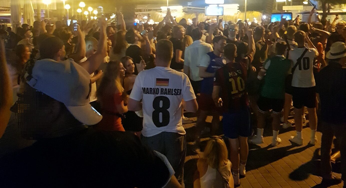Mallorca: Party am Ballermann eskaliert komplett