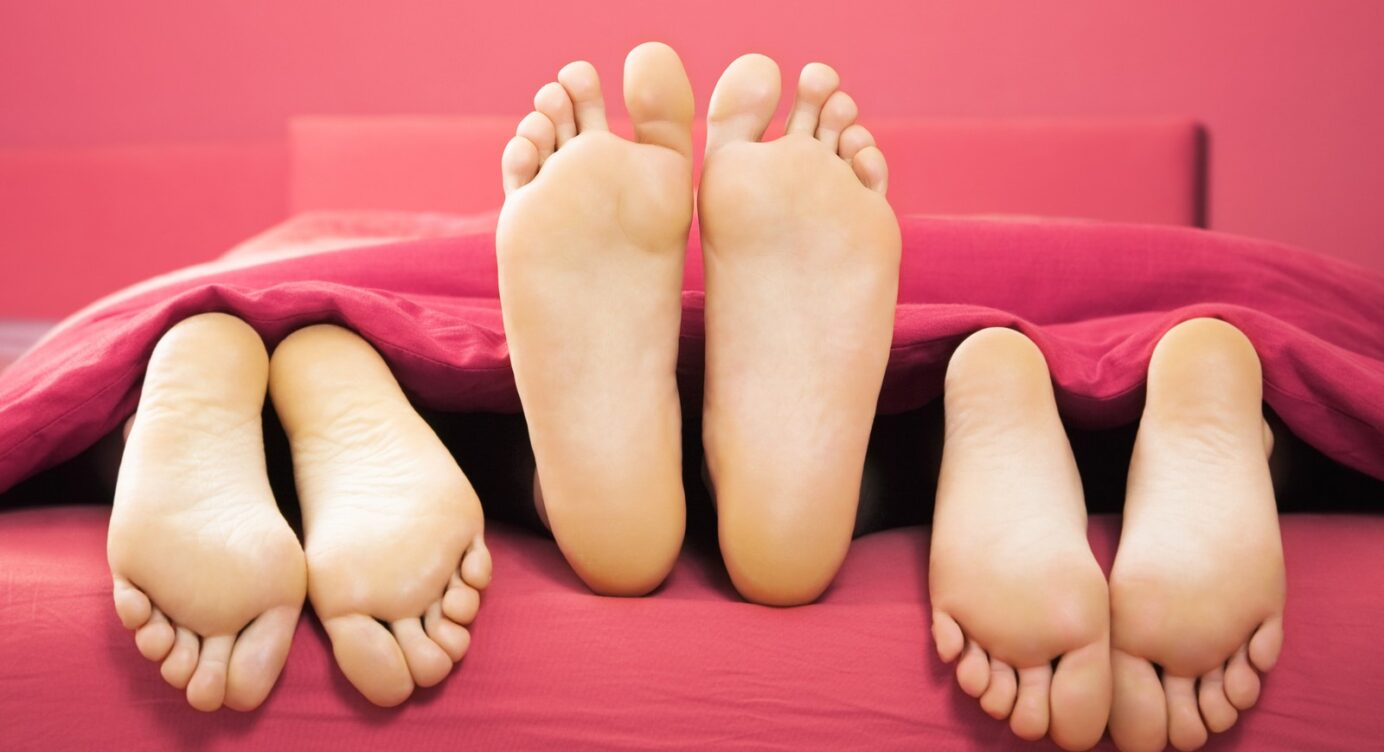 Eiffelturm-Stellung: So funktioniert die Sex-Position zu dritt