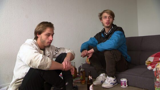 Dominick und Patrick bei "Armes Deutschland"