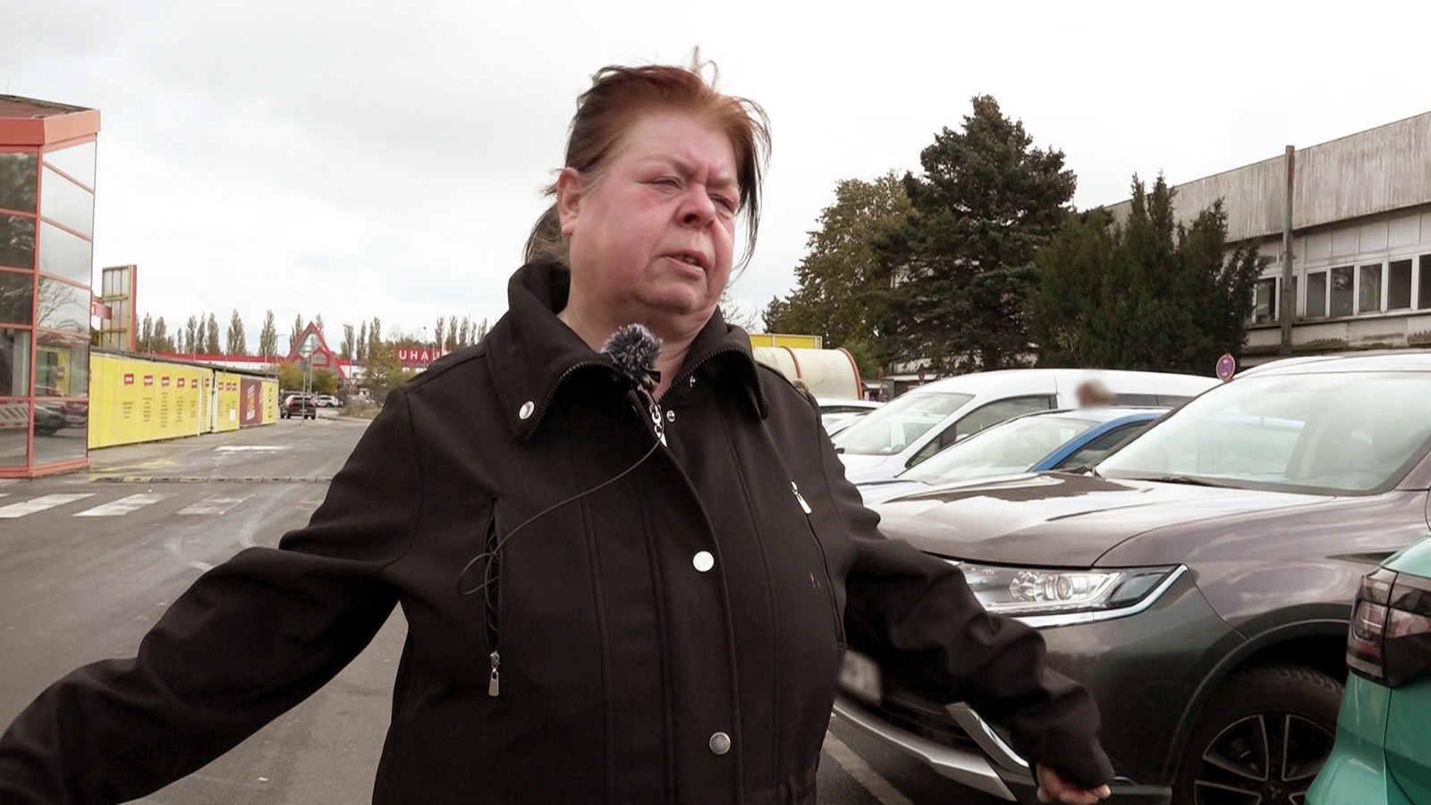 Ex-Obdachlose-Pamela-aus-Hartz-und-herzlich-braucht-ein-Bett-Wenn-irgendwann-mal-ein-Typ-dazukommt-
