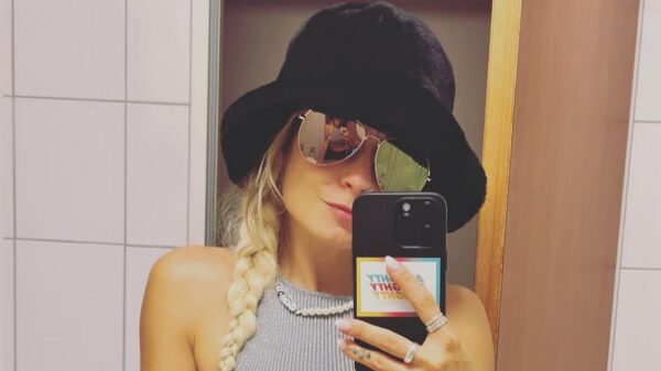 Mia Julia